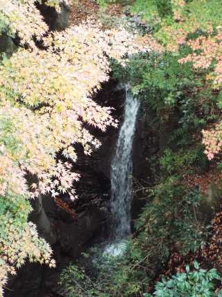 地蔵堂の滝