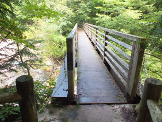 砥の岩橋