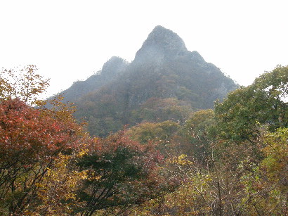筆頭岩と金鶏山