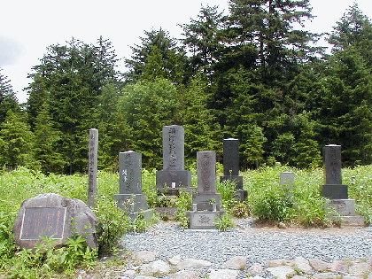 平野家の墓