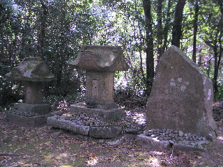 浅間神社の石祠