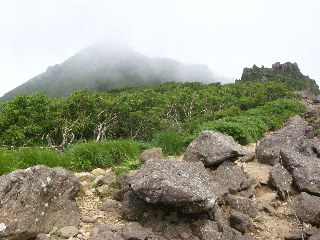 岩木山山頂と大倉石