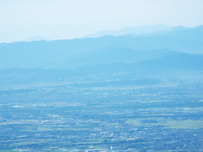 南の武甲山、雲取山