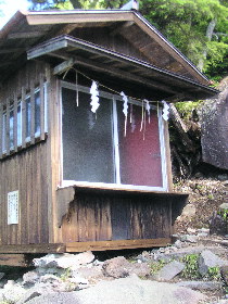 滝尾神社
