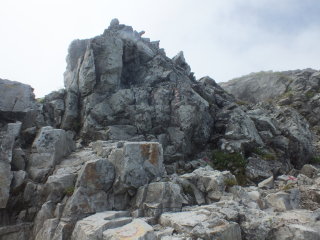 岩の間